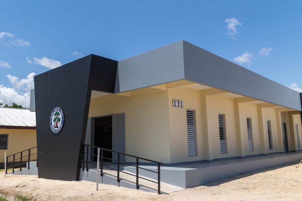 53673989335_7f033dee42_o-2048x1365