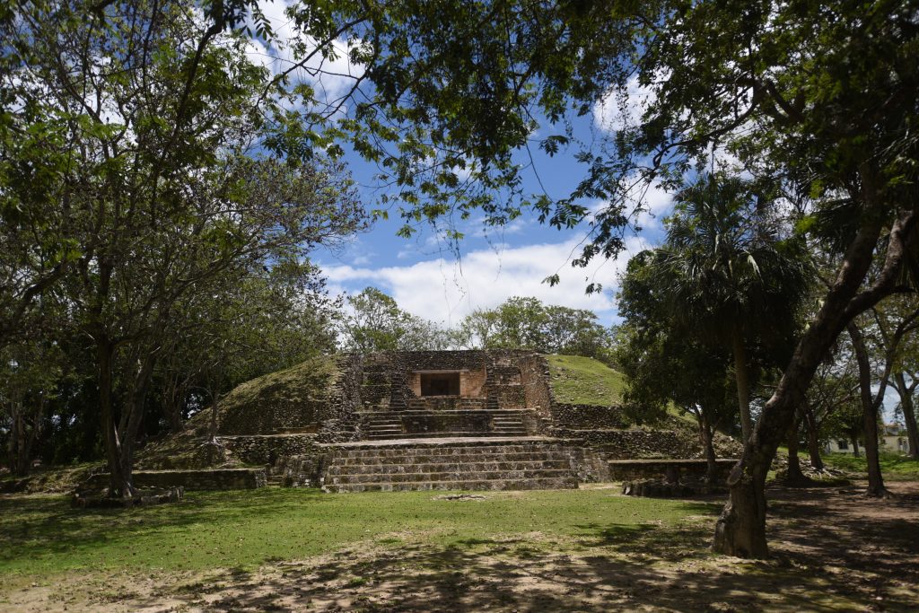 Corozal-SantaRita-Temple-DSC_4052